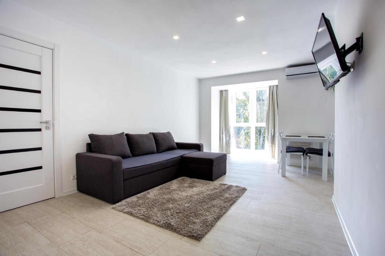 Apartment On Ushakova Херсон Екстер'єр фото