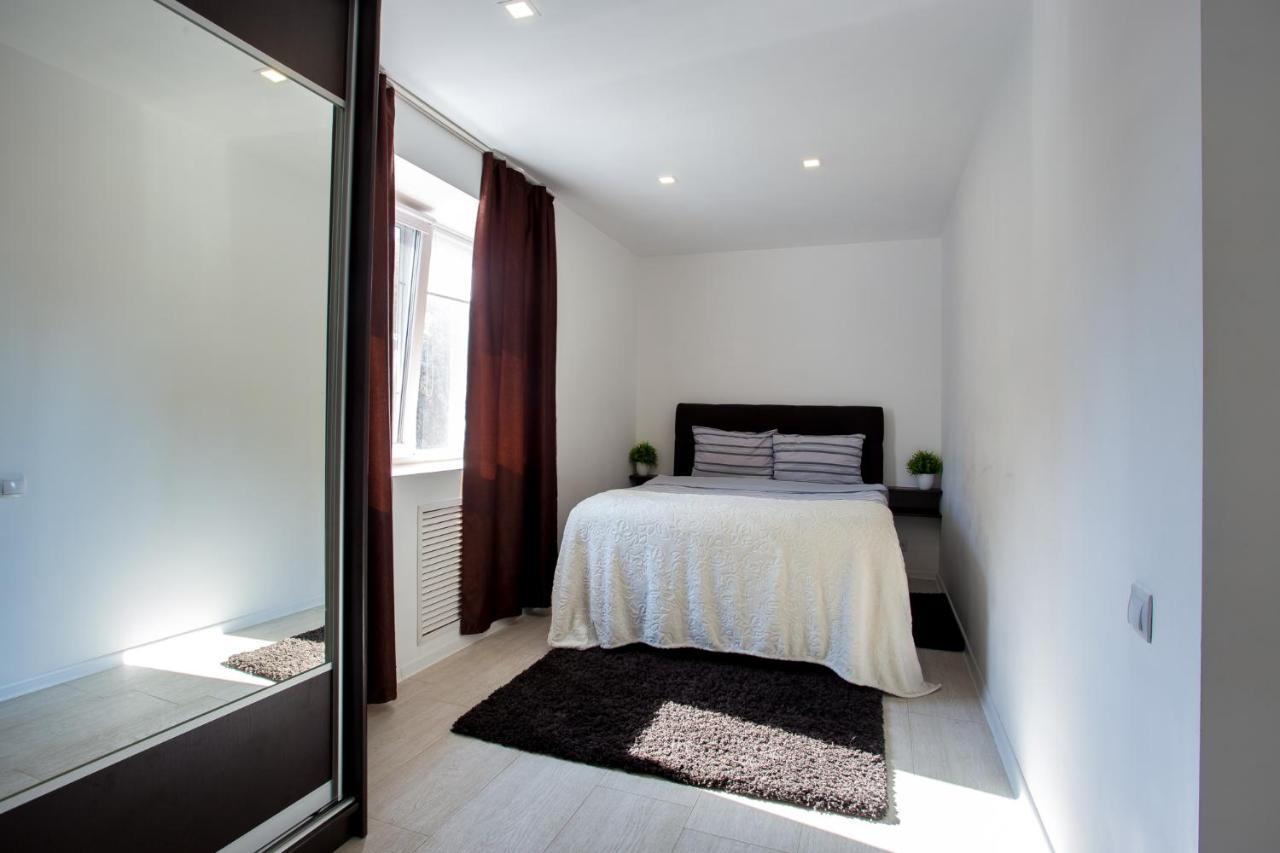 Apartment On Ushakova Херсон Екстер'єр фото